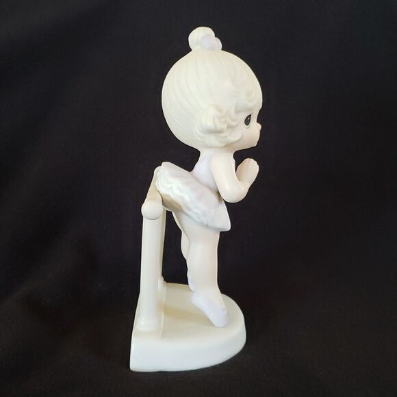 Vtg 1985 Precious Moments “Lord, Keep Me On My Toes” Porcelain Figurine #100129 - Picture 6 of 9